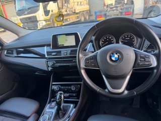 /photos/10831/a3dbeb13-4474-0ef4-a8d1-e41aac321c14_i320x240.jpg